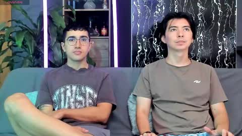 Alex and Camilo online show from 05/04/26, 02:35