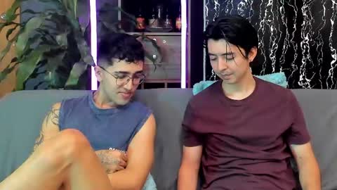 Alex and Camilo online show from 07/28/26, 02:24
