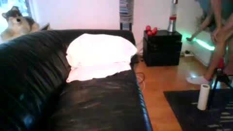 Snapshot of hornyandcum4u chatting on 01/04/25, 03:17 Robbie online show from 01/04/25, 03:17