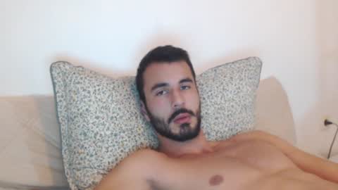 hornyasfuckk33 online show from 12/05/24, 12:30