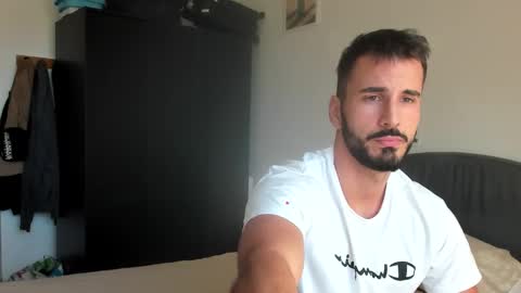 hornyasfuckk33 online show from 11/05/25, 01:44