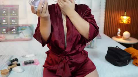 Khloe  online show from 05/24/26, 11:59