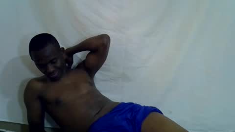 Snapshot of hornybeb36 chatting on 11/07/25, 11:43 hornybeb36 online show from 11/07/25, 11:43