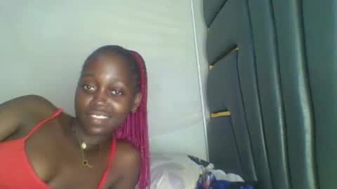 Snapshot of hornybella84 chatting on 02/25/26, 09:19 Bella online show from 02/25/26, 09:19