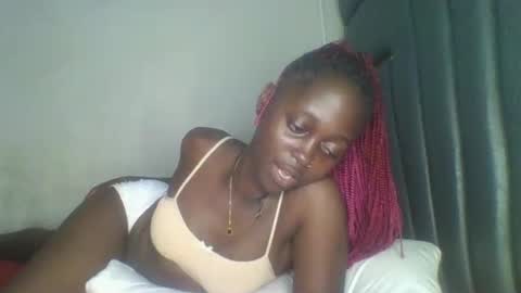 Snapshot of hornybella84 chatting on 03/14/26, 07:08 Bella online show from 03/14/26, 07:08