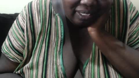 monica zain online show from 12/16/24, 03:22