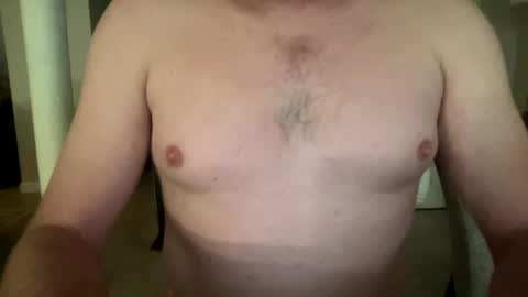 Snapshot of hornybottomdaddy chatting on 12/27/24, 06:53 hornybottomdaddy online show from 12/27/24, 06:53