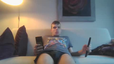 Snapshot of hornyboyivar chatting on 10/20/25, 08:15 hornyboyivar online show from 10/20/25, 08:15