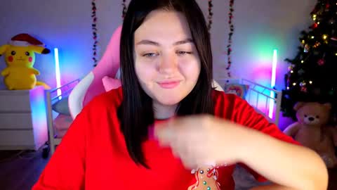 Snapshot of hornycakee chatting on 12/23/24, 10:42 HornyCakee online show from 12/23/24, 10:42