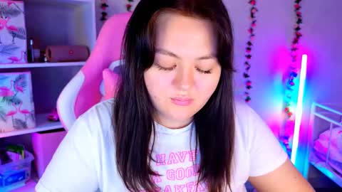 Snapshot of hornycakee chatting on 03/06/25, 04:41 HornyCakee online show from 03/06/25, 04:41