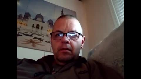 Snapshot of hornycum71 chatting on 01/11/25, 08:43 Thorsten online show from 01/11/25, 08:43