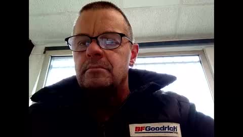 Snapshot of hornycum71 chatting on 01/24/25, 11:15 Thorsten online show from 01/24/25, 11:15