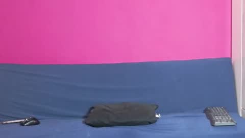 Snapshot of hornycurvybabe chatting on 10/26/25, 01:39 Erika online show from 10/26/25, 01:39