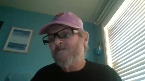 Snapshot of hornyd7711 chatting on 09/17/25, 07:26 hornyd7711 online show from 09/17/25, 07:26