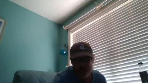 Snapshot of hornyd7711 chatting on 10/05/25, 05:22 hornyd7711 online show from 10/05/25, 05:22