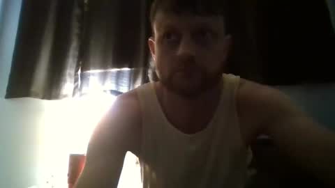 Snapshot of hornydl32 chatting on 09/25/25, 09:13 hornydl32 online show from 09/25/25, 09:13