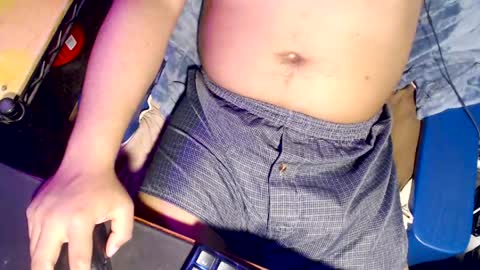 Snapshot of hornydude939393 chatting on 04/04/26, 10:02 hornydude939393 online show from 04/04/26, 10:02