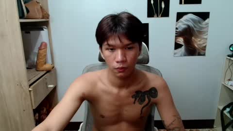 HornyEssel online show from 04/24/26, 05:48