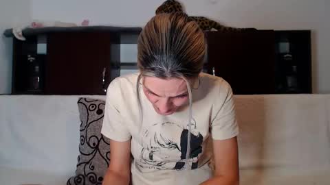 AshlineKatte online show from 11/15/25, 04:58