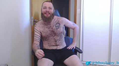 Snapshot of hornyhairy_bi chatting on 04/30/26, 06:03 Harry online show from 04/30/26, 06:03