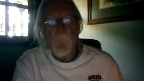 Snapshot of hornyinohio9 chatting on 06/24/26, 12:04 HornyInOhio9 online show from 06/24/26, 12:04