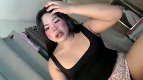 Snapshot of hornykathana chatting on 04/18/26, 12:31 Just Call Me Kathrina online show from 04/18/26, 12:31