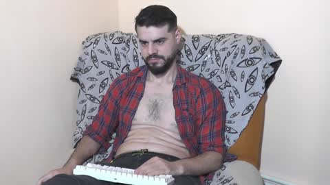 Snapshot of hornymaster93 chatting on 12/30/24, 06:38 hornymaster online show from 12/30/24, 06:38