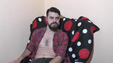 Snapshot of hornymaster93 chatting on 01/28/25, 05:22 hornymaster online show from 01/28/25, 05:22