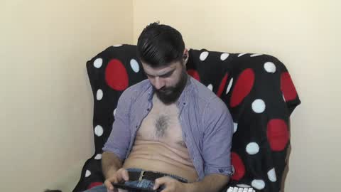 Snapshot of hornymaster93 chatting on 02/03/25, 02:02 hornymaster online show from 02/03/25, 02:02