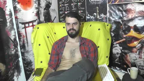 Snapshot of hornymaster93 chatting on 10/15/25, 12:33 hornymaster online show from 10/15/25, 12:33