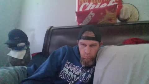 Snapshot of hornypierceddad chatting on 04/01/26, 07:00 hornypierceddad online show from 04/01/26, 07:00