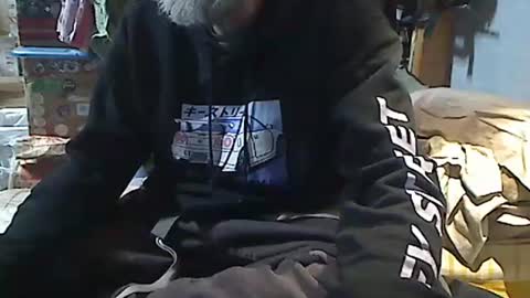 hornyscott666 online show from 12/18/25, 03:56