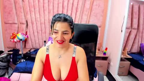 Snapshot of hornyskinny26 chatting on 05/02/26, 06:29 hornyskinny26 online show from 05/02/26, 06:29