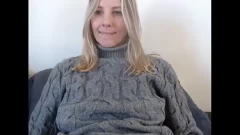 Hornyssima online show from 12/26/24, 01:21