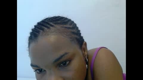 Snapshot of hornyxbum chatting on 02/14/25, 09:13 hornyxbum online show from 02/14/25, 09:13