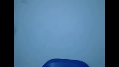 Snapshot of hornyxbum chatting on 03/05/25, 10:32 hornyxbum online show from 03/05/25, 10:32