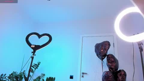 Snapshot of hornyyorck chatting on 03/23/26, 05:55 Robert online show from 03/23/26, 05:55