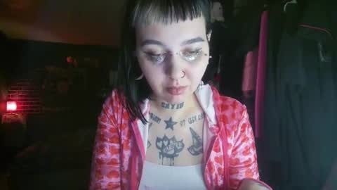 Snapshot of horror_circus chatting on 01/08/25, 09:44 Messalina Horror online show from 01/08/25, 09:44