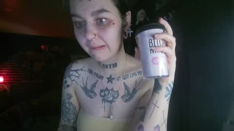 Snapshot of horror_circus chatting on 02/06/25, 06:51 Messalina Horror online show from 02/06/25, 06:51