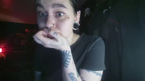 Snapshot of horror_circus chatting on 02/09/25, 05:40 Messalina Horror online show from 02/09/25, 05:40