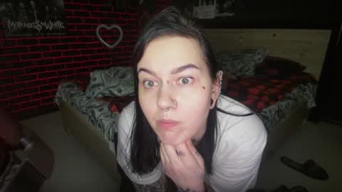 Snapshot of horror_circus chatting on 11/12/25, 06:25 Messalina Horror online show from 11/12/25, 06:25