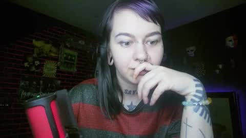 Snapshot of horror_circus chatting on 11/23/25, 03:45 Messalina Horror online show from 11/23/25, 03:45