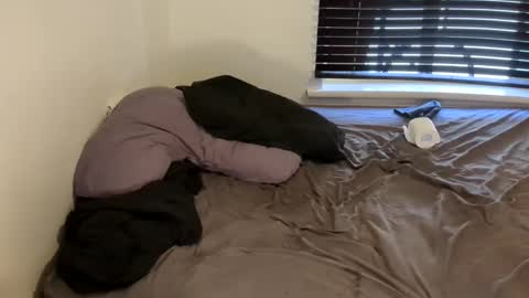 horsepenetration online show from 02/25/25, 08:36