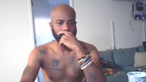 Horus00 online show from 11/06/25, 11:22