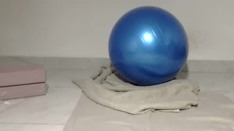 Snapshot of hostshairy chatting on 02/25/26, 09:46 Sally silly wily online show from 02/25/26, 09:46