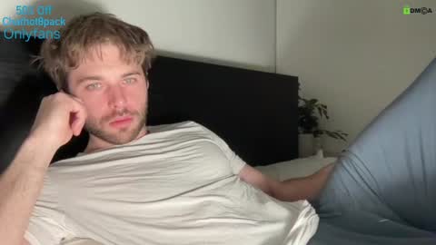 Edward aka Wolf online show from 01/13/25, 11:38