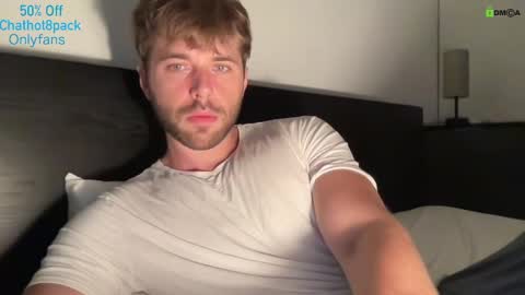 Edward aka Wolf online show from 09/25/25, 06:11