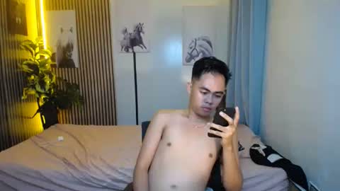 Rylle online show from 09/25/25, 10:13