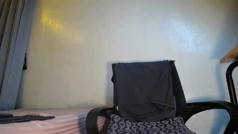 Rylle online show from 11/18/25, 07:07