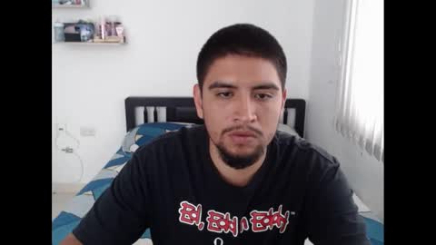 Snapshot of hot__husbands chatting on 02/05/25, 07:10 hot__husbands online show from 02/05/25, 07:10